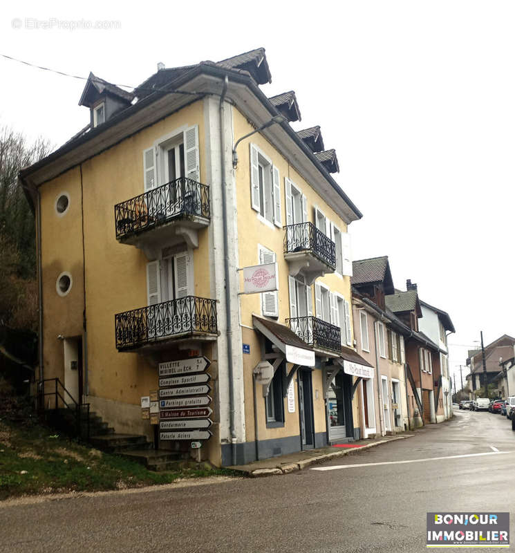 Appartement à SAINT-LAURENT-DU-PONT