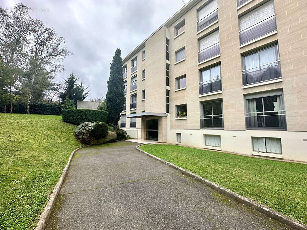 Appartement à SAINT-GERMAIN-EN-LAYE