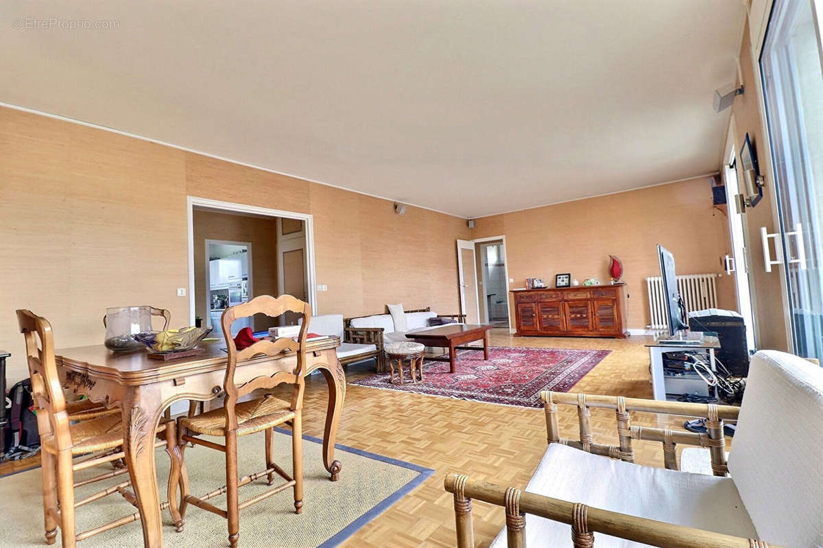 Appartement à SAINT-GERMAIN-EN-LAYE