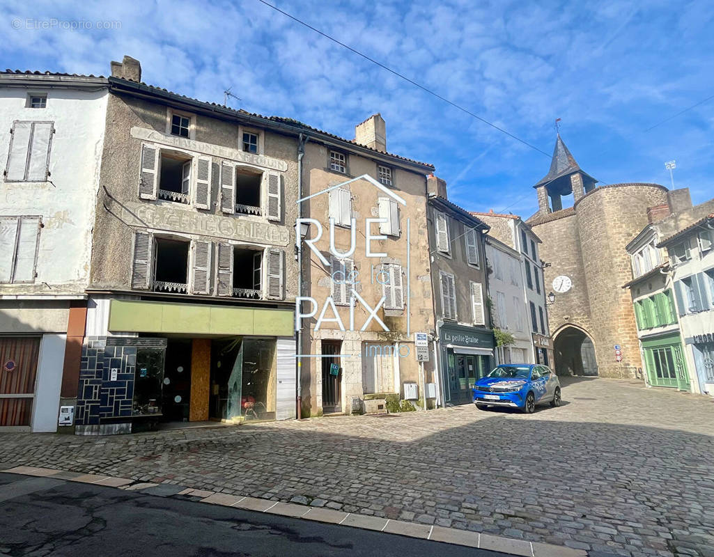 Appartement à PARTHENAY