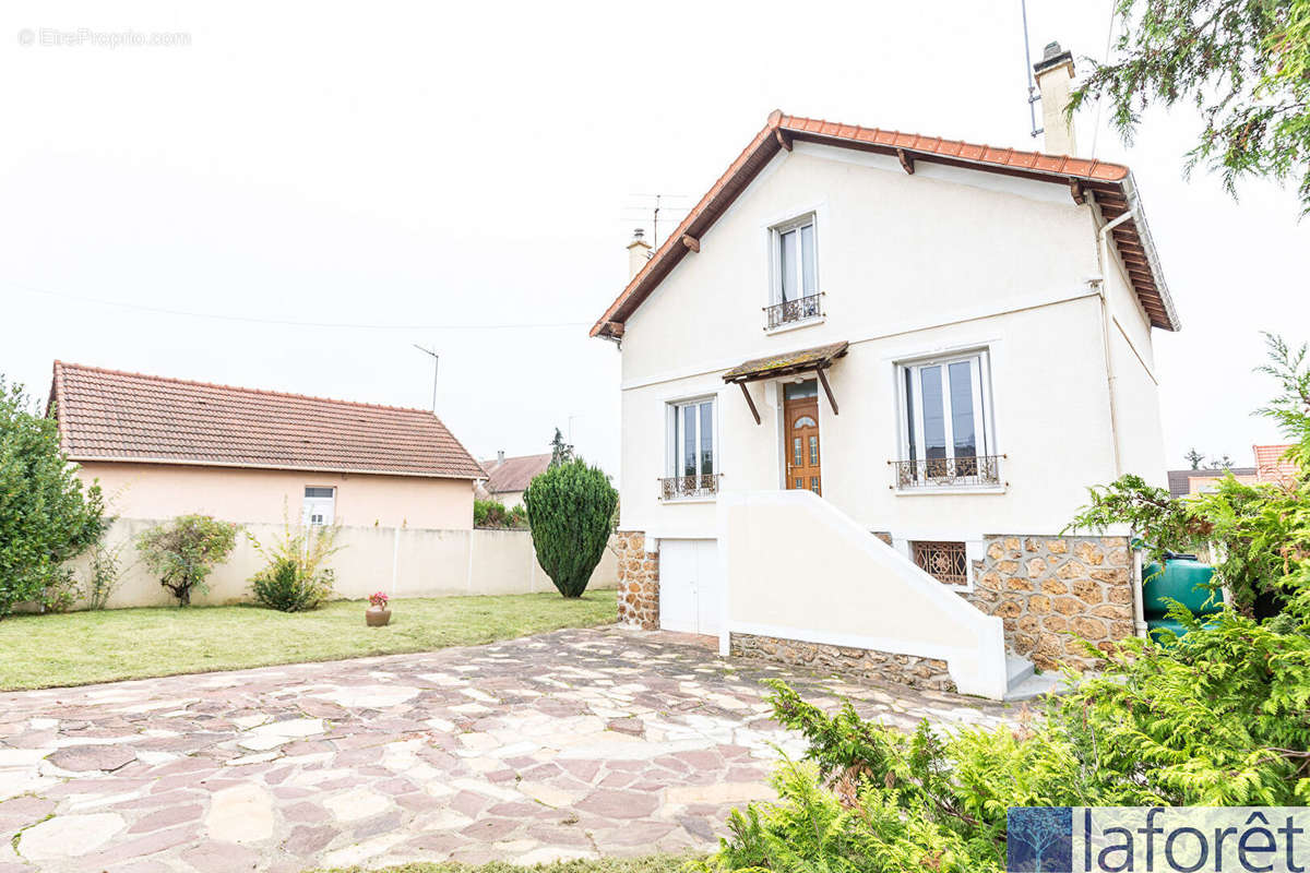 Maison à LONGJUMEAU