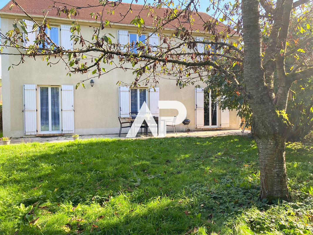 Maison à SOISY-SOUS-MONTMORENCY