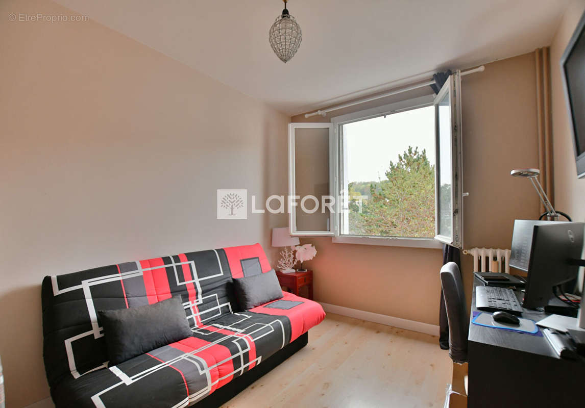 Appartement à RUEIL-MALMAISON