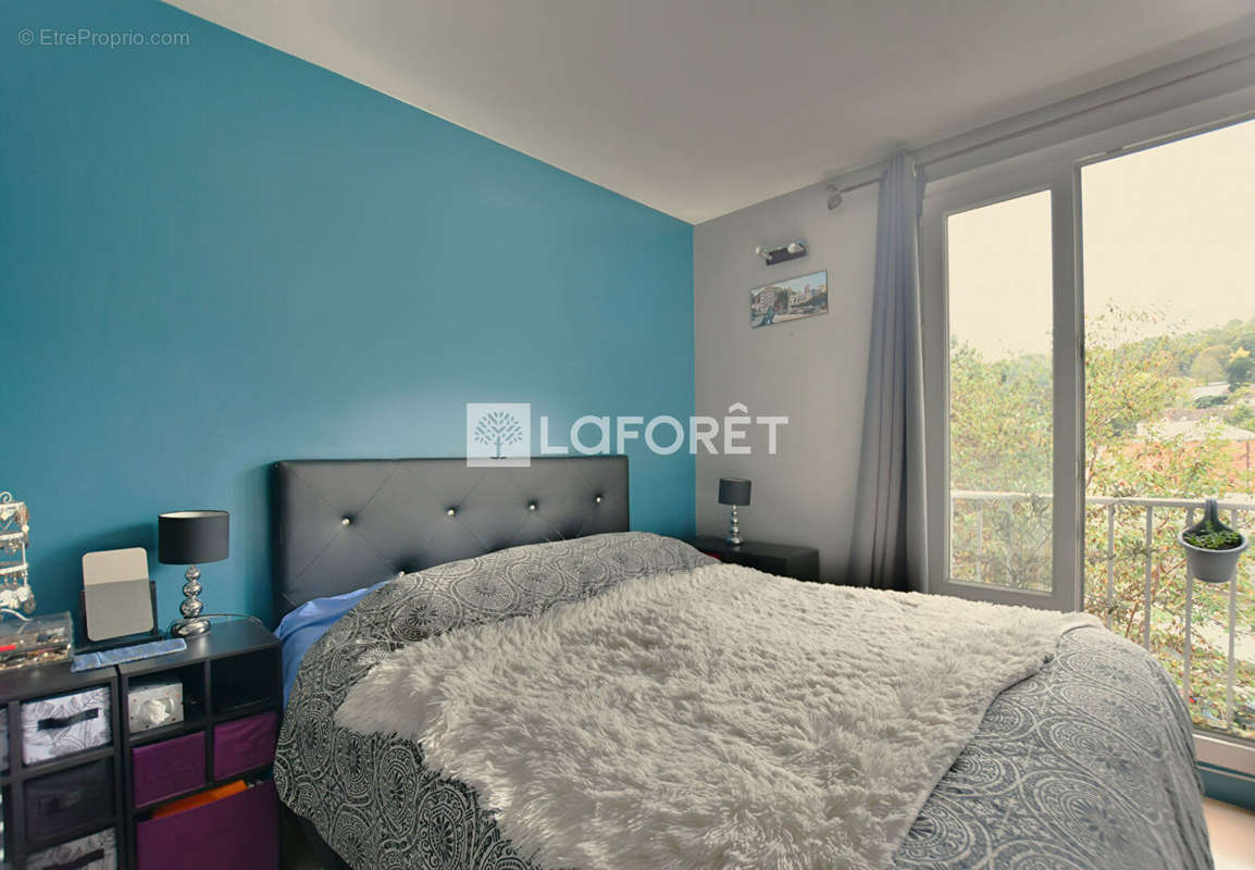 Appartement à RUEIL-MALMAISON