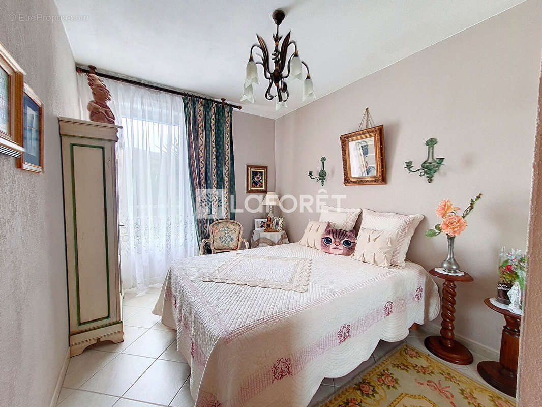 Appartement à MARSEILLE-11E