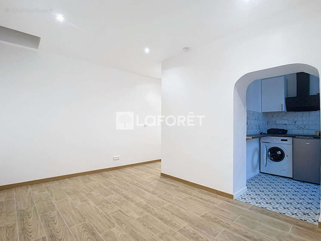 Appartement à PARIS-19E