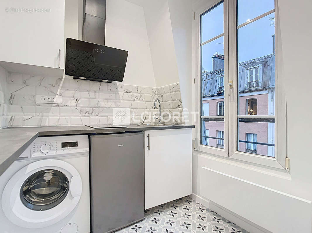 Appartement à PARIS-19E