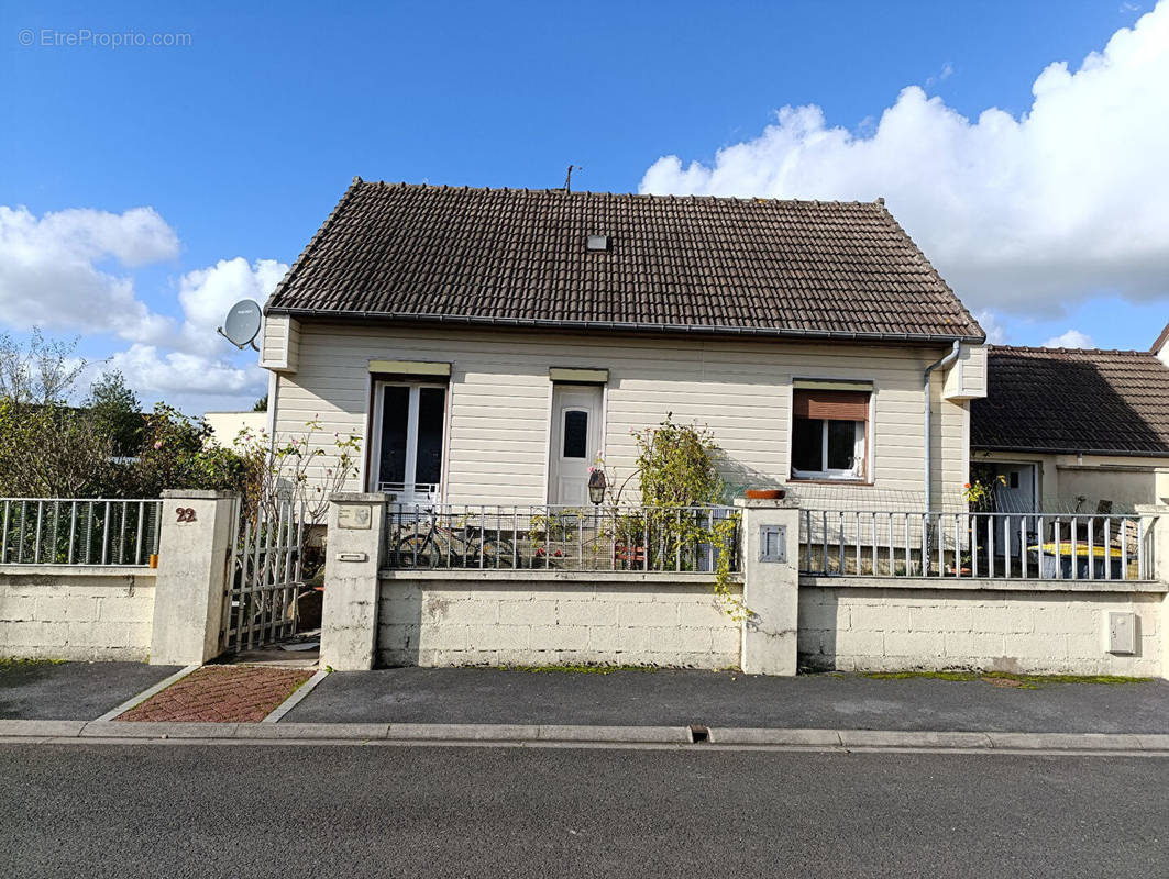 Maison à SAINT-QUENTIN