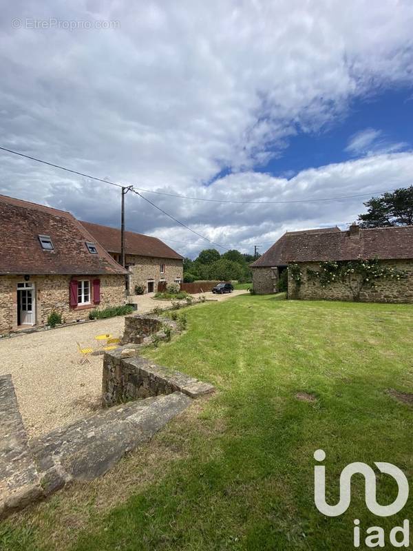 Photo 1 - Maison à SAINT-YRIEIX-LA-PERCHE