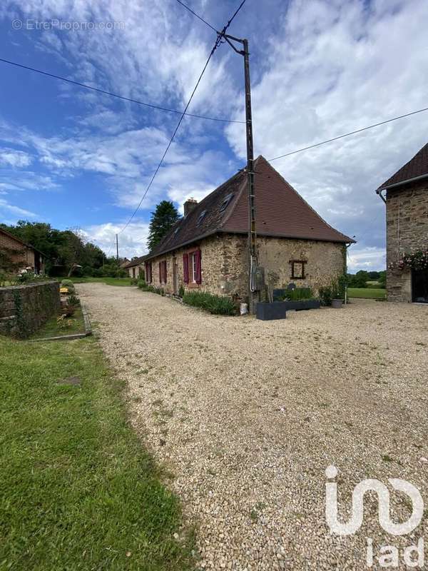 Photo 3 - Maison à SAINT-YRIEIX-LA-PERCHE