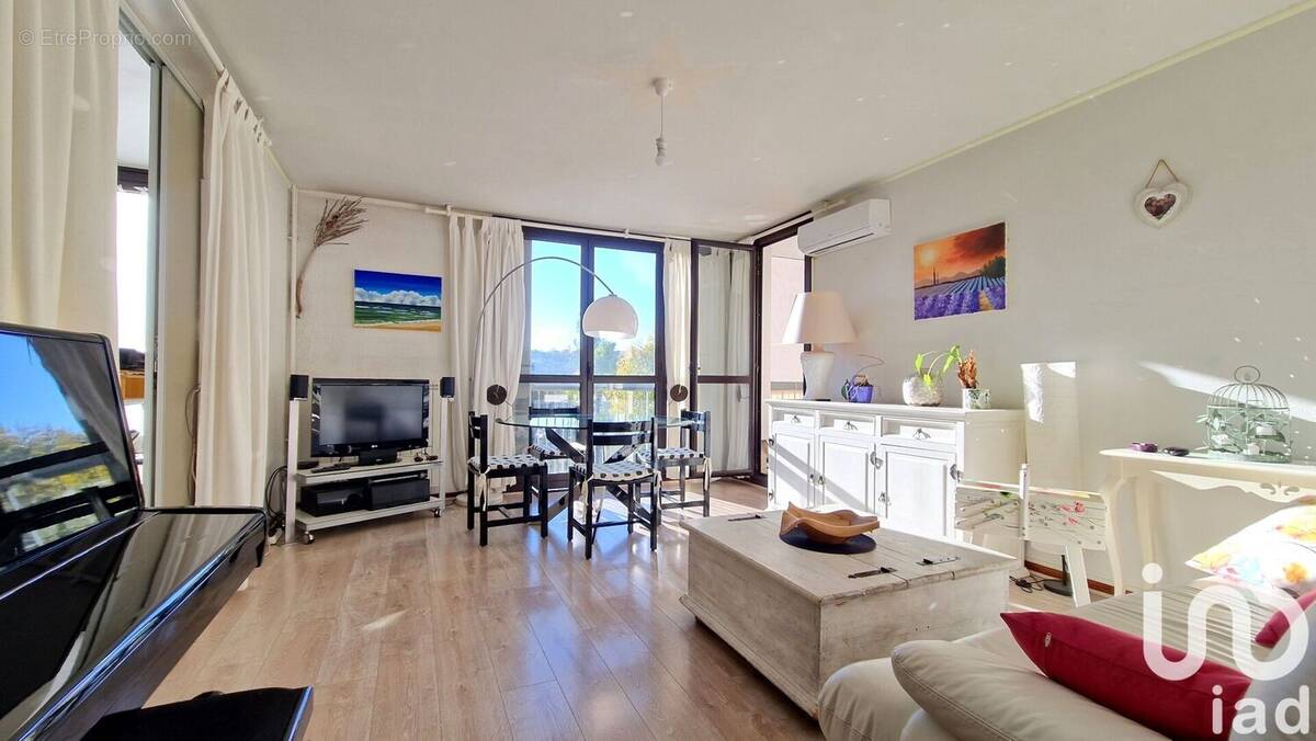 Photo 1 - Appartement à SAINT-RAPHAEL