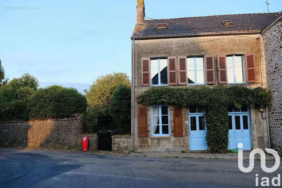 Photo 4 - Maison à LASSAY-LES-CHATEAUX