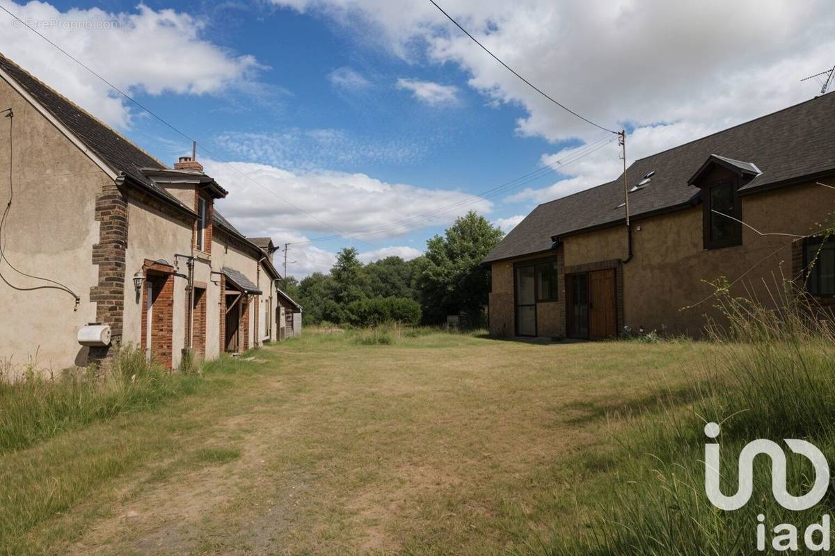 Photo 1 - Maison à SAVIGNY-SUR-BRAYE