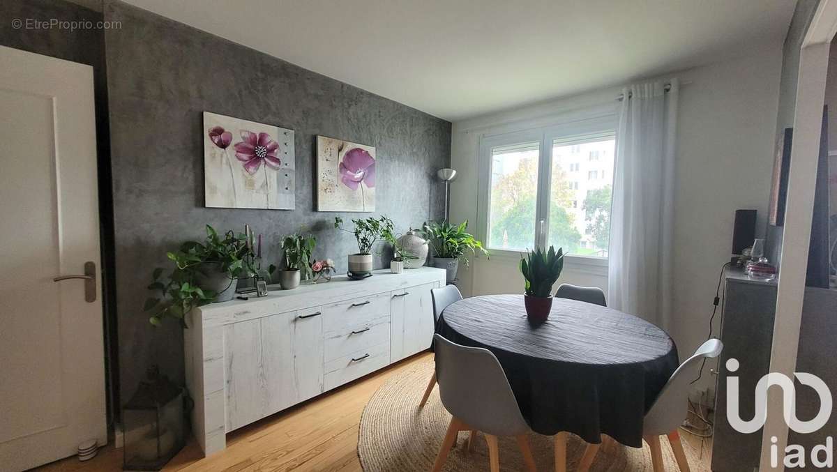 Photo 3 - Appartement à VITRY-SUR-SEINE