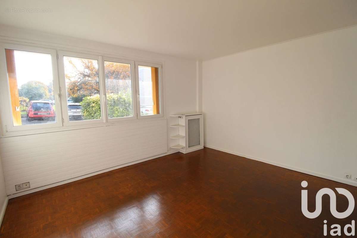 Photo 3 - Appartement à LA FRETTE-SUR-SEINE