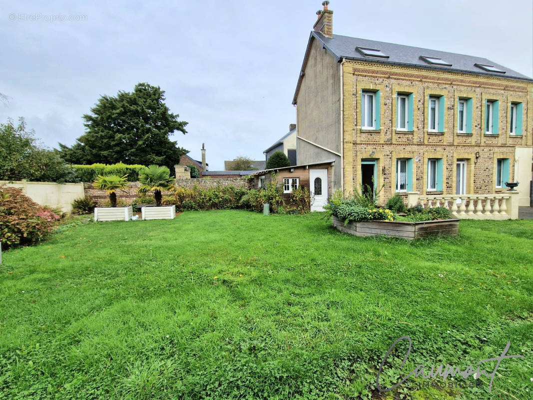 Maison à SAINT-JOUIN-BRUNEVAL