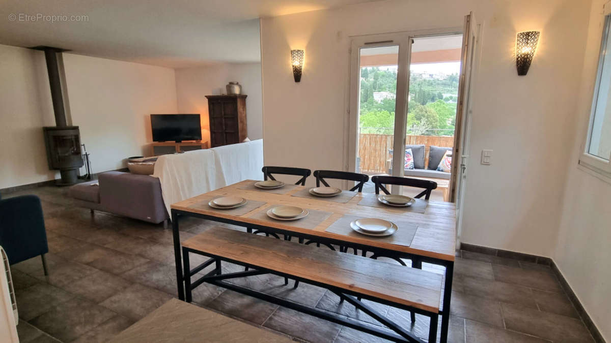 Appartement à ASPREMONT