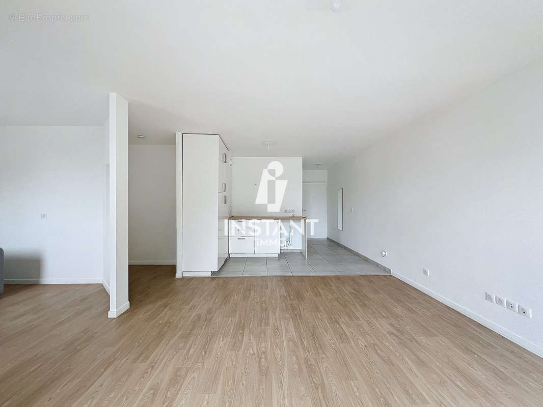 Appartement à IVRY-SUR-SEINE