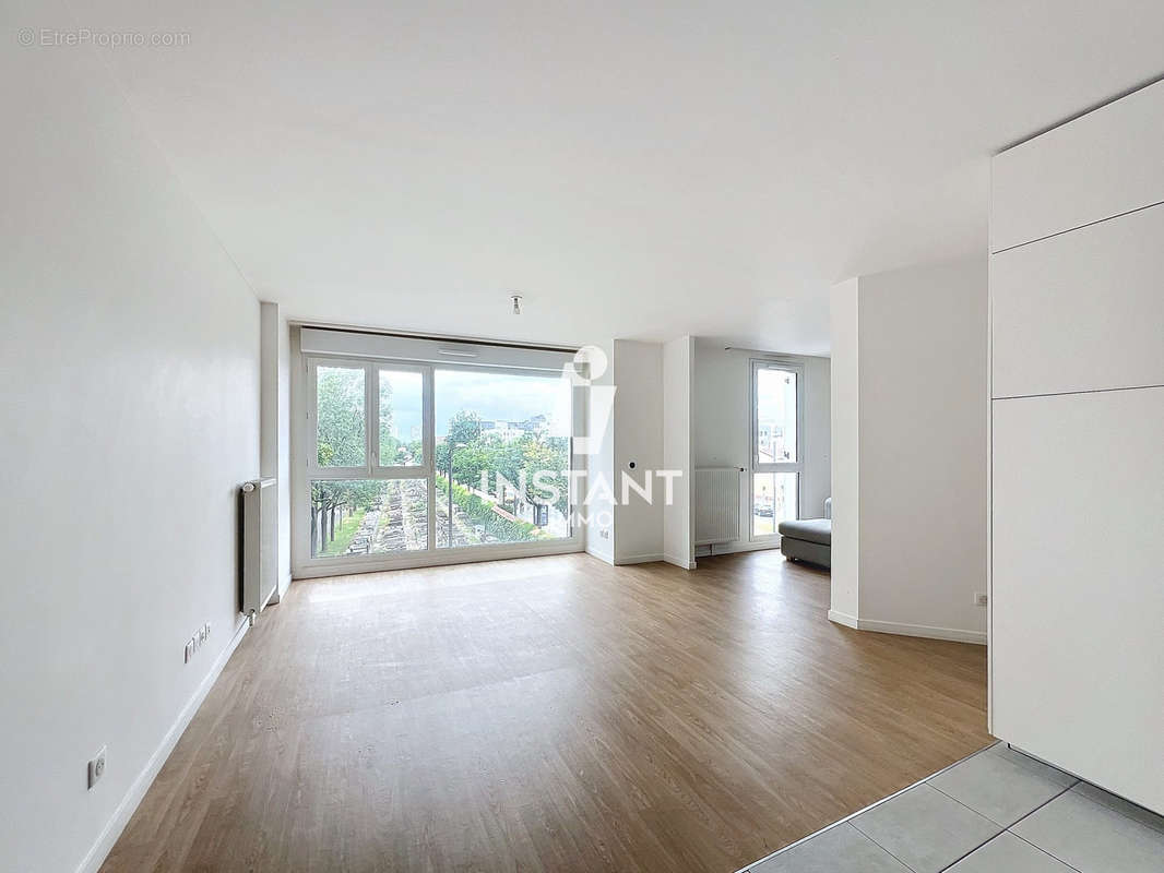 Appartement à IVRY-SUR-SEINE