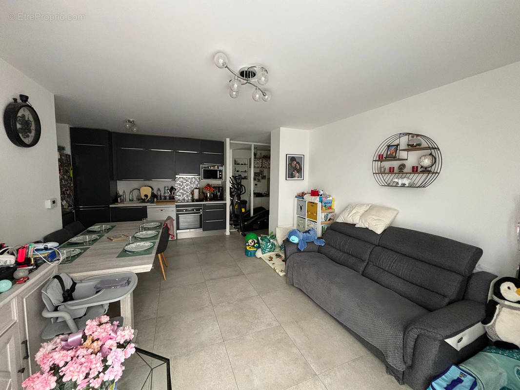 Appartement à ROSNY-SOUS-BOIS