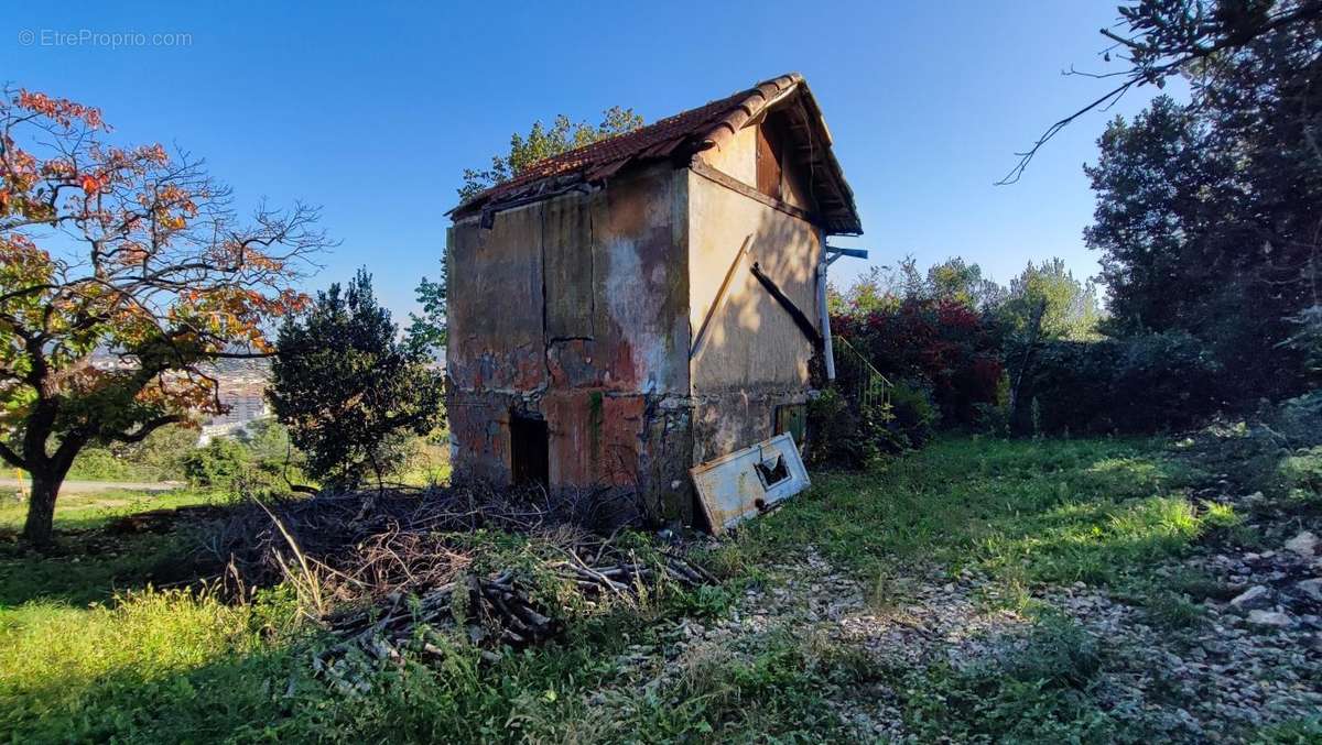 Terrain à ALES