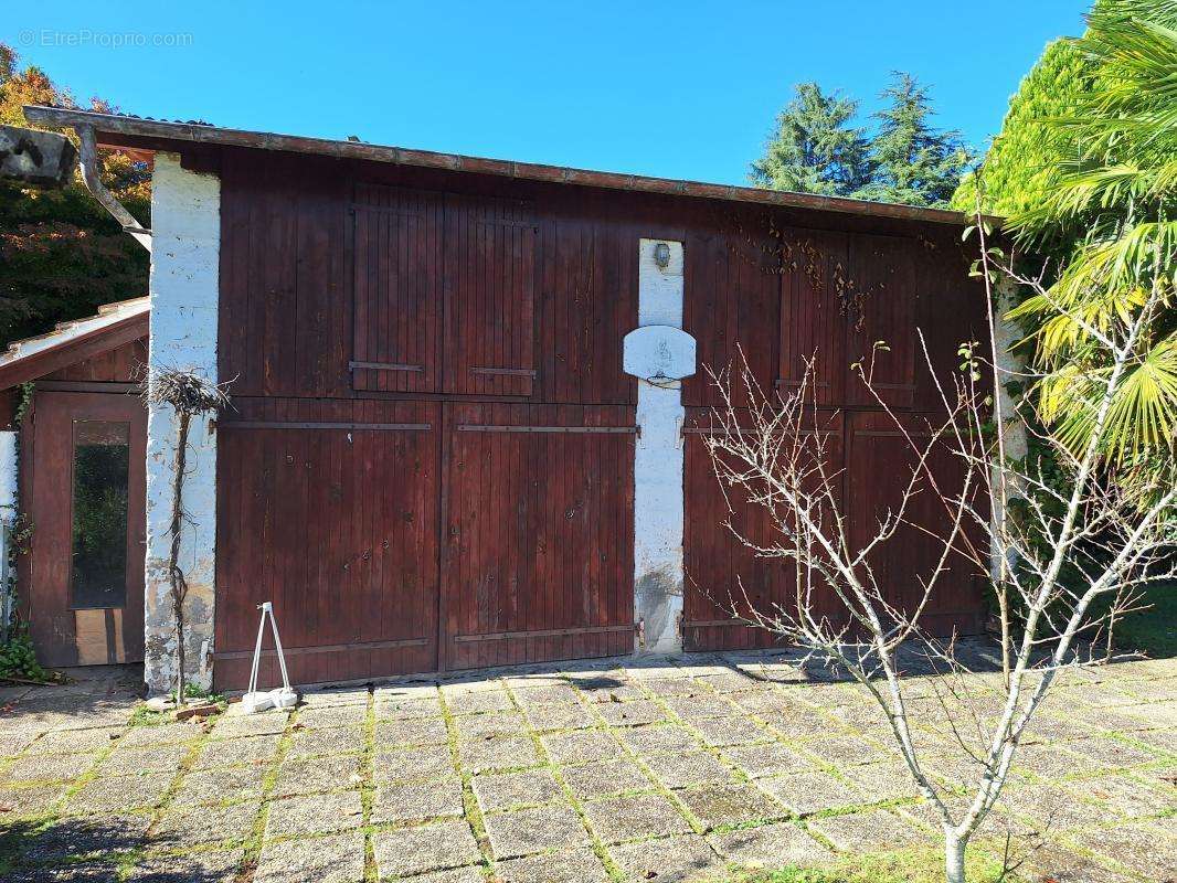 Maison à BIZANOS