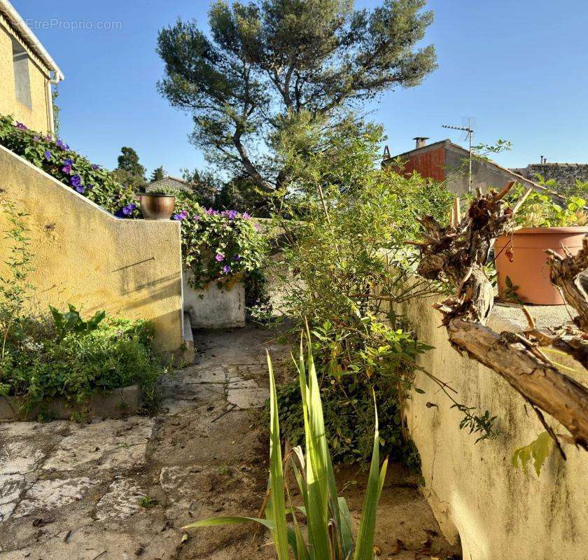 Maison à NIMES