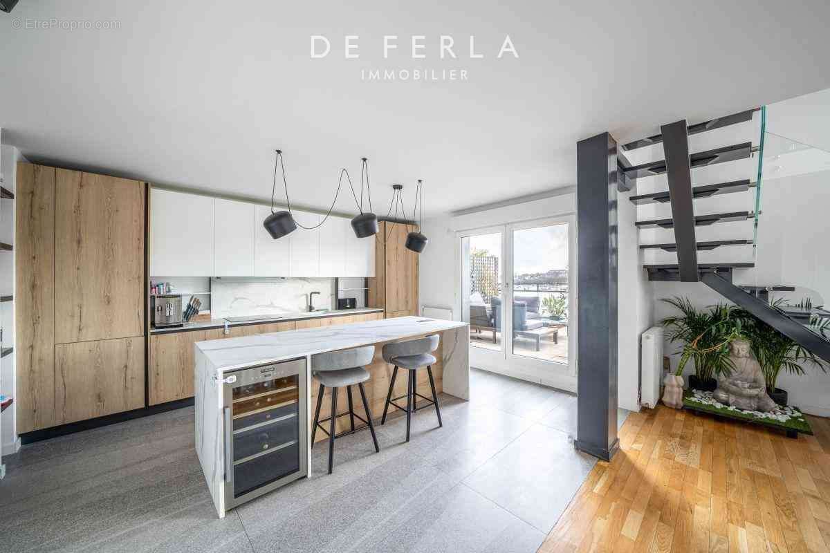 Appartement à ISSY-LES-MOULINEAUX