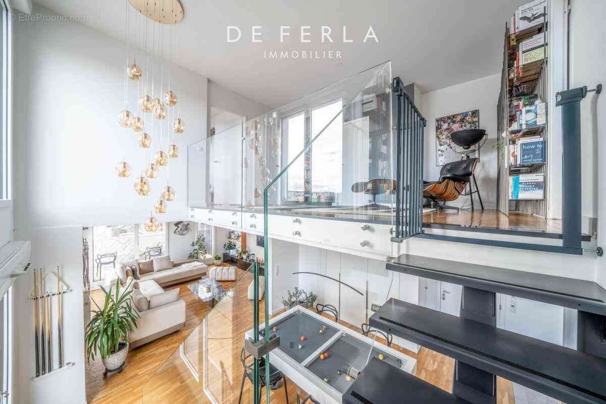 Appartement à ISSY-LES-MOULINEAUX