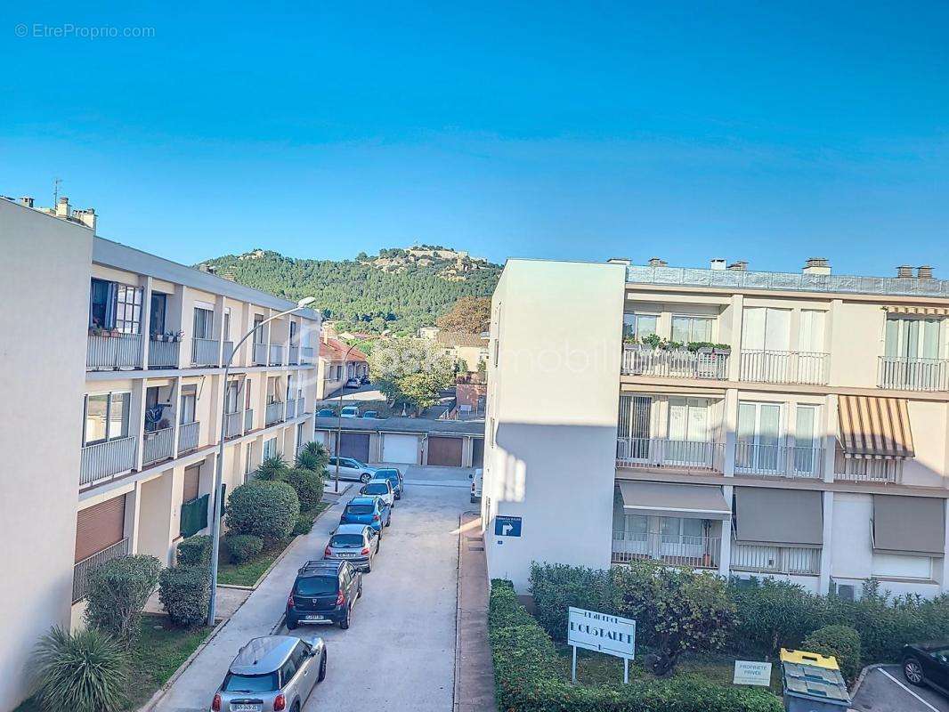 Appartement à SIX-FOURS-LES-PLAGES