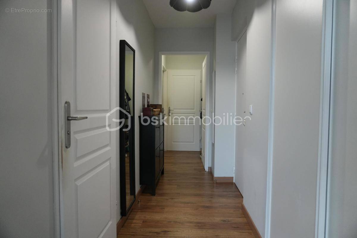 Appartement à VAIRES-SUR-MARNE