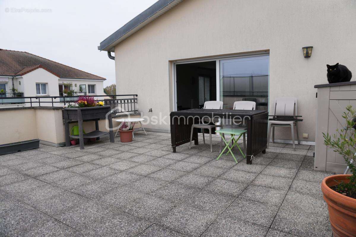 Appartement à VAIRES-SUR-MARNE