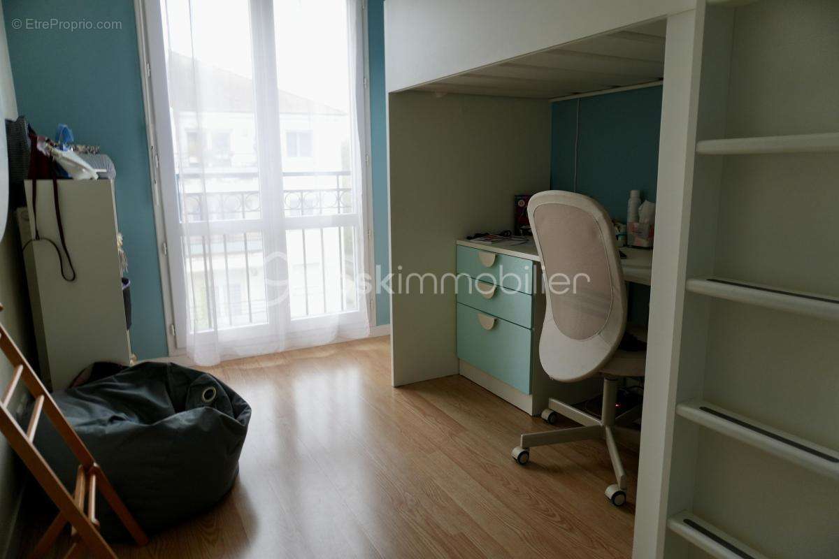 Appartement à VAIRES-SUR-MARNE