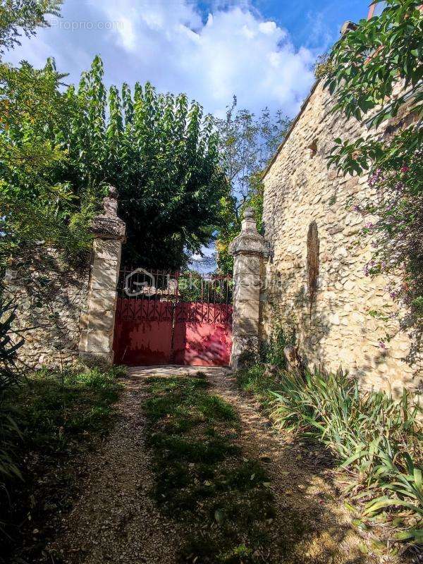 Maison à SAINT-MARTIN-D&#039;ARDECHE