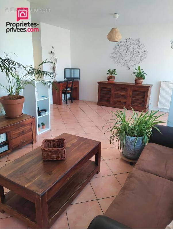 Appartement à FREJUS