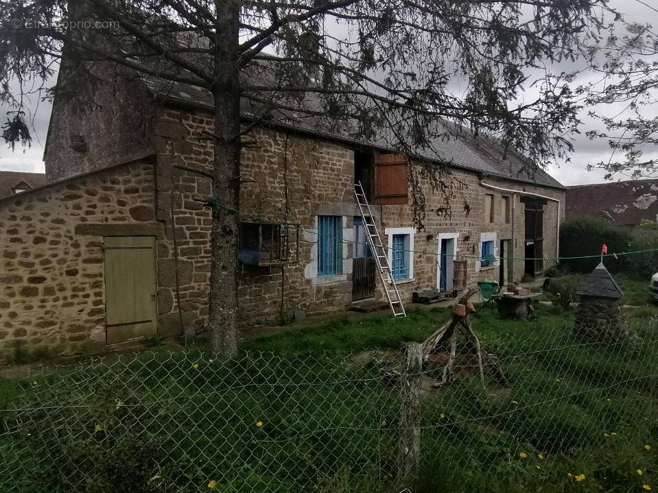 Maison à LE MENIL-SCELLEUR