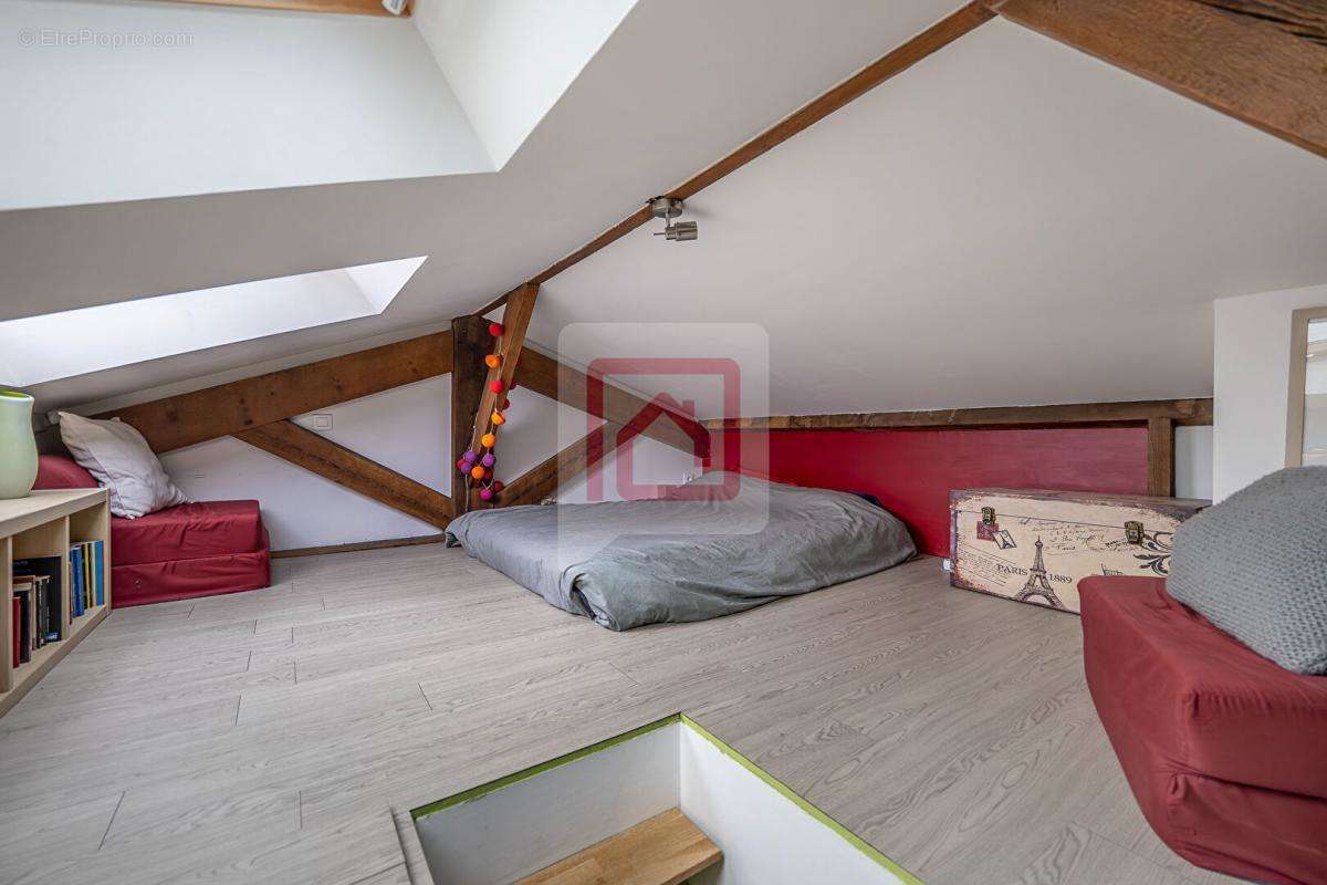 Appartement à PARIS-15E