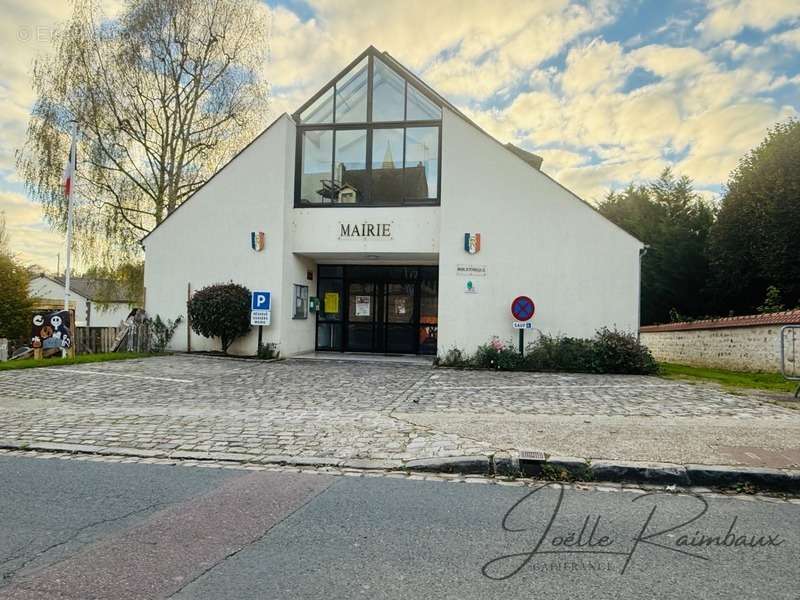 Appartement à SANTEUIL