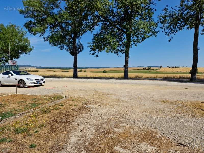 Appartement à MIRECOURT