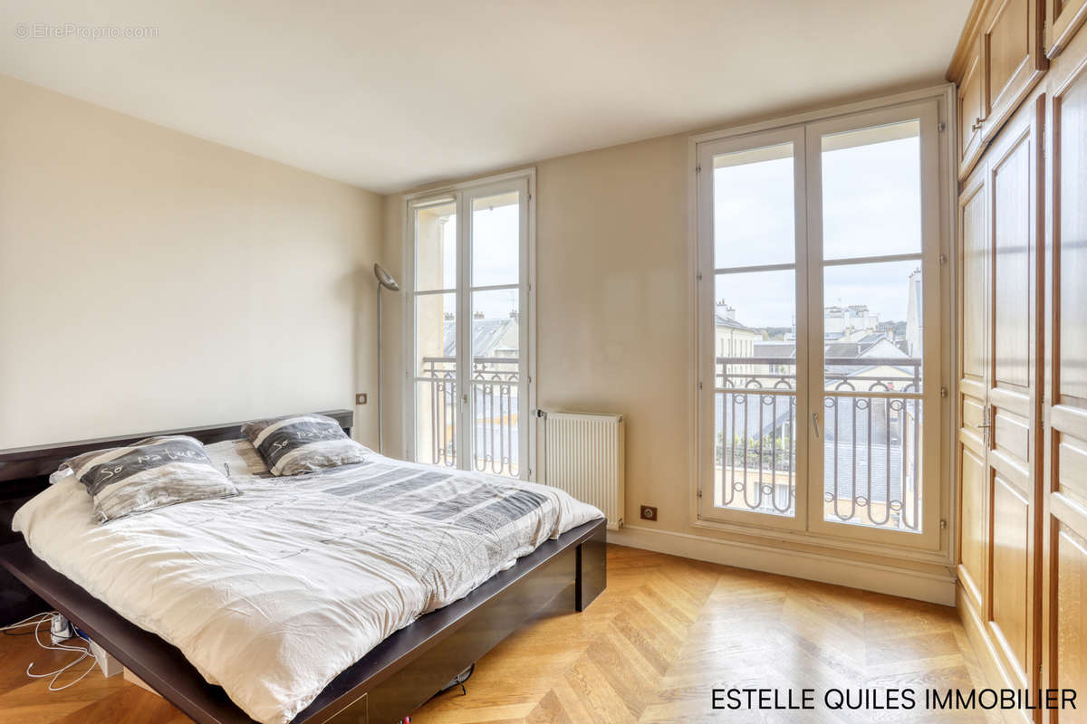 Appartement à VERSAILLES