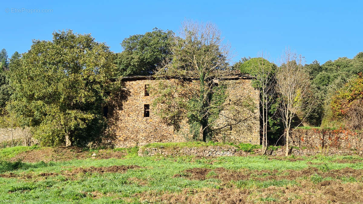 Terrain à SAINT-JEAN-DU-GARD