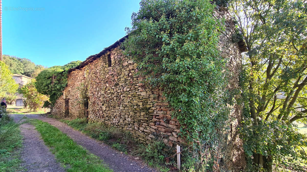 Terrain à SAINT-JEAN-DU-GARD