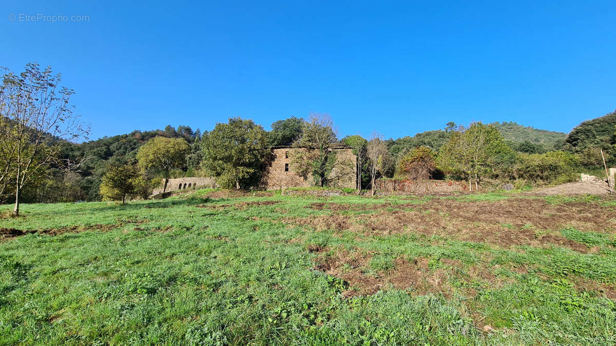 Terrain à SAINT-JEAN-DU-GARD