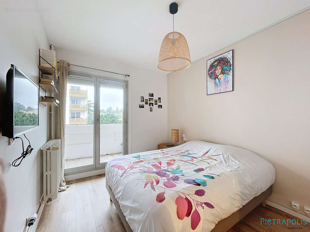 Appartement à LYON-9E