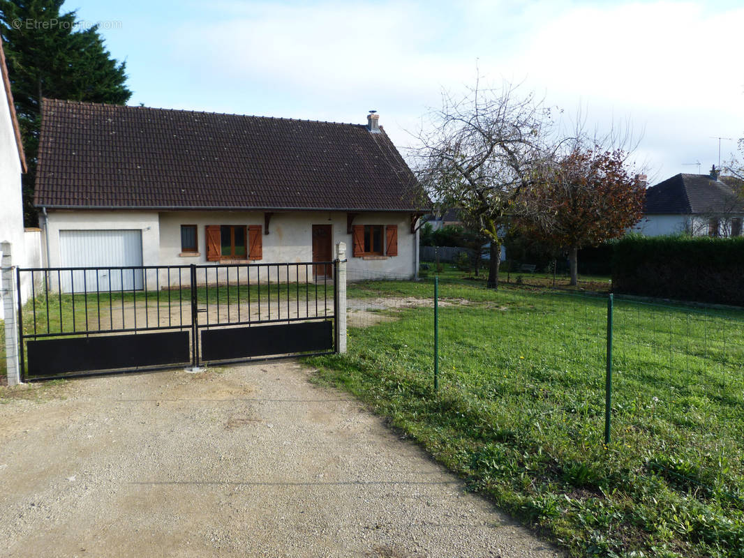 Maison à VIERZON