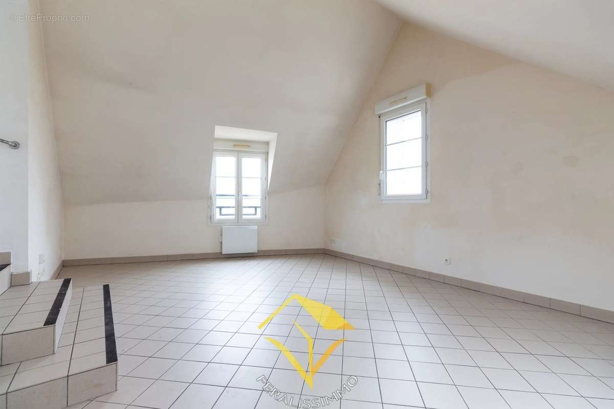 Appartement à COURDIMANCHE