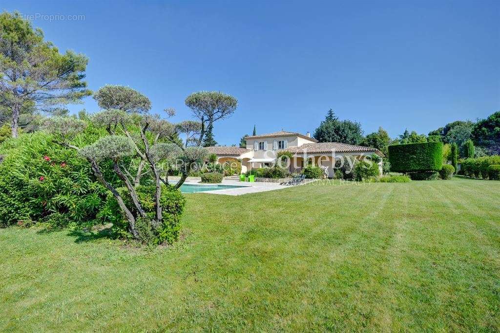 Maison à AIX-EN-PROVENCE