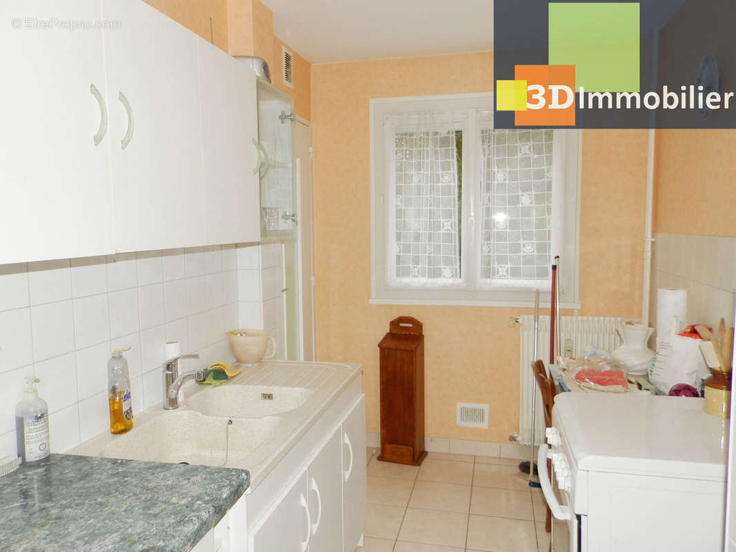 Photo 3 - Appartement à LONS-LE-SAUNIER