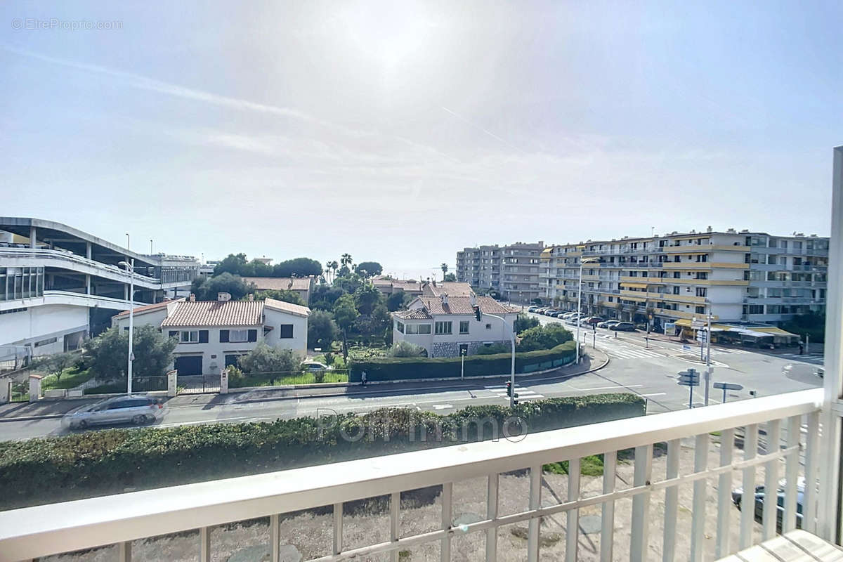 Appartement à CAGNES-SUR-MER