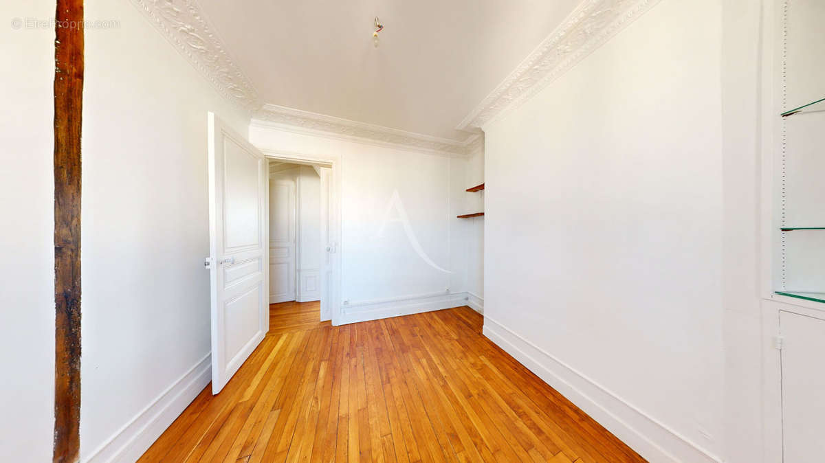 Appartement à PARIS-12E